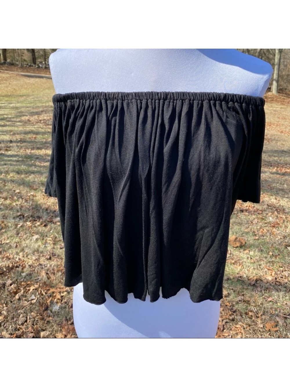TRULY MADLY DEEPLY TOP CROP CROPPED BLACK Size S